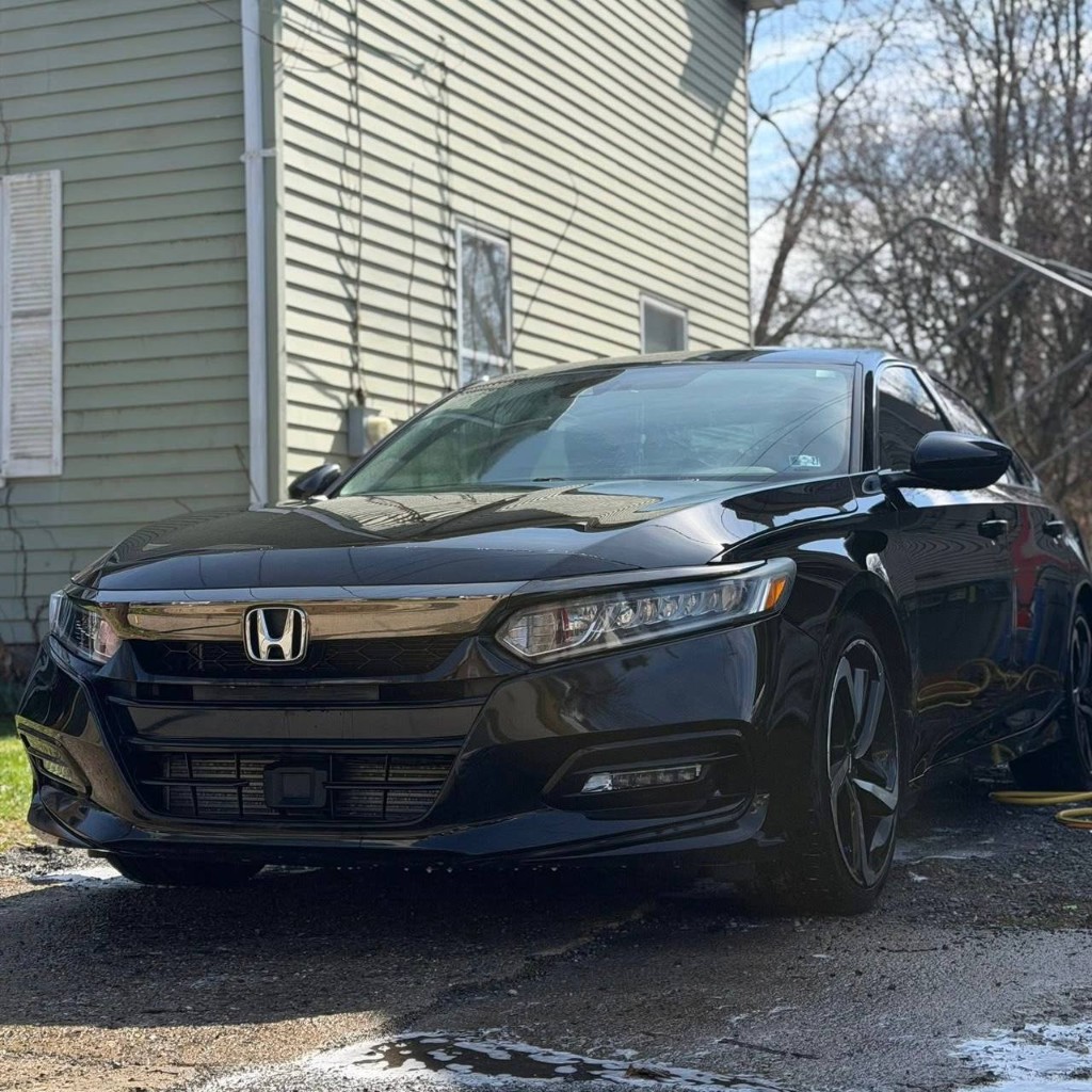 Honda exterior after Deep Shine